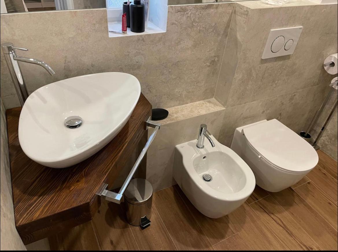 Luxury In Center *