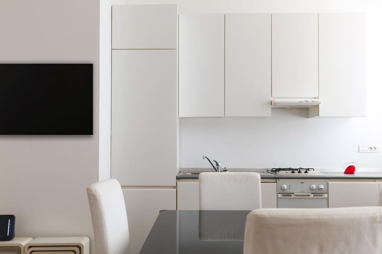 Apartment Charming San Babila Apt. Mailand