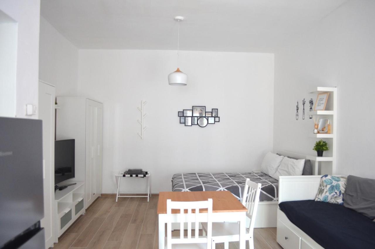 Bed&coffee Apartment *