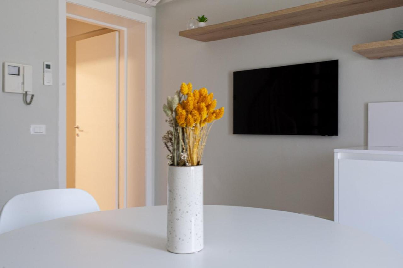 Bnbutler - Casati, 2 - Glamour In Citta Tra Shopping E Notturna Apartment *