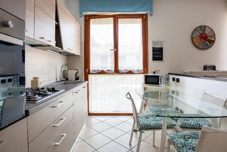 Casti - Mm3 Comasina Apartamento Milão