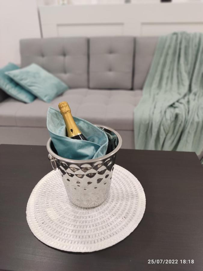! Tiffany ! Cinema - Metro 5 Min - 70mq Apartment Mailand