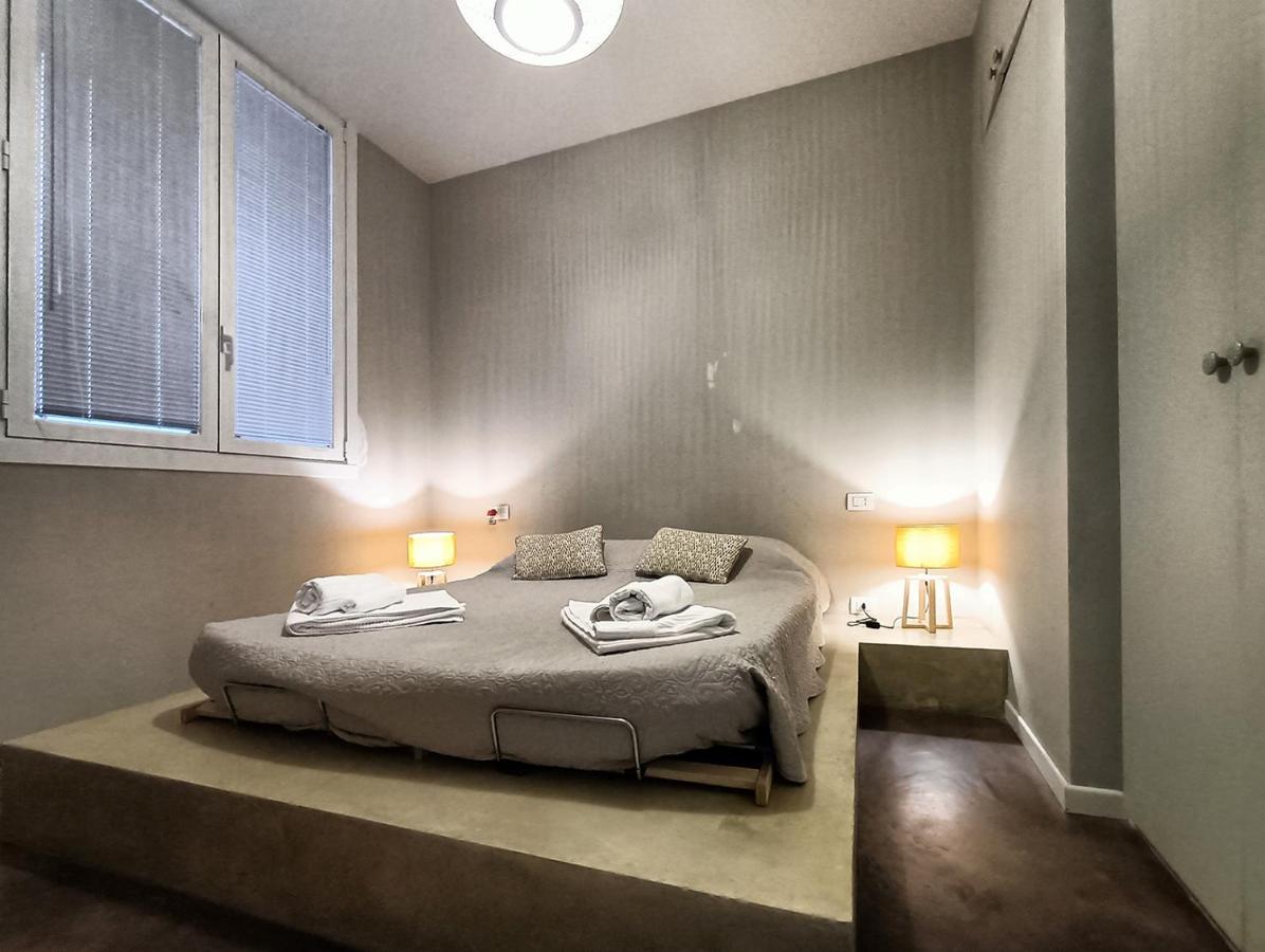 Game House In The Center Apartment *