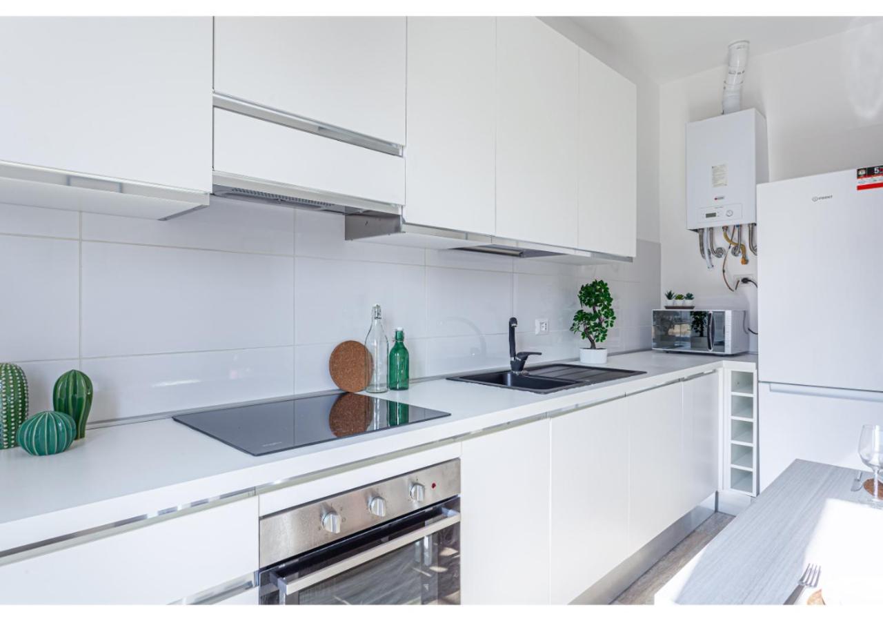 Joivy Sublime Flat With Balcony Apartment