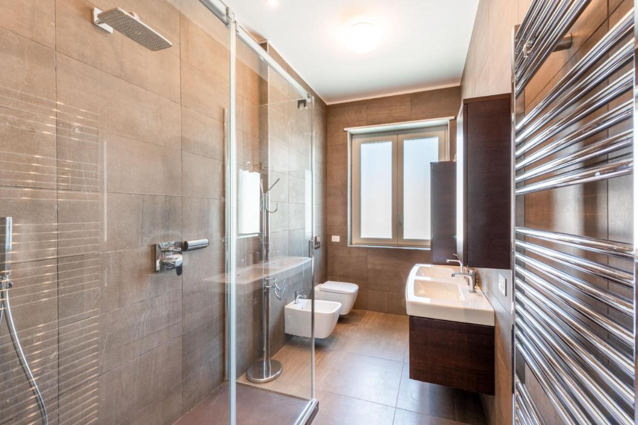 Easylife - Wonderful Penthouse With Terrace A Few Steps From The Duomo * Milão