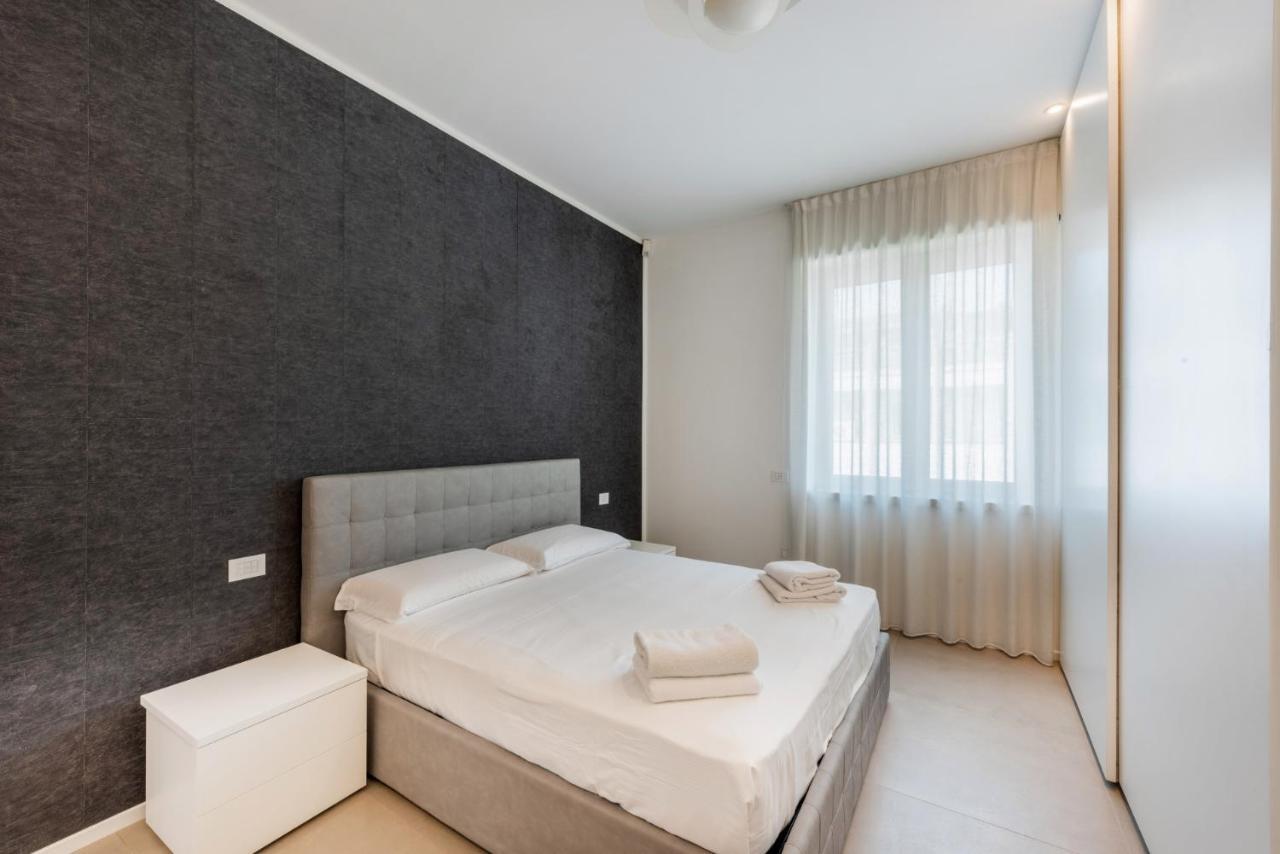 Apartamento Easylife - Wonderful Penthouse With Terrace A Few Steps From The Duomo *
