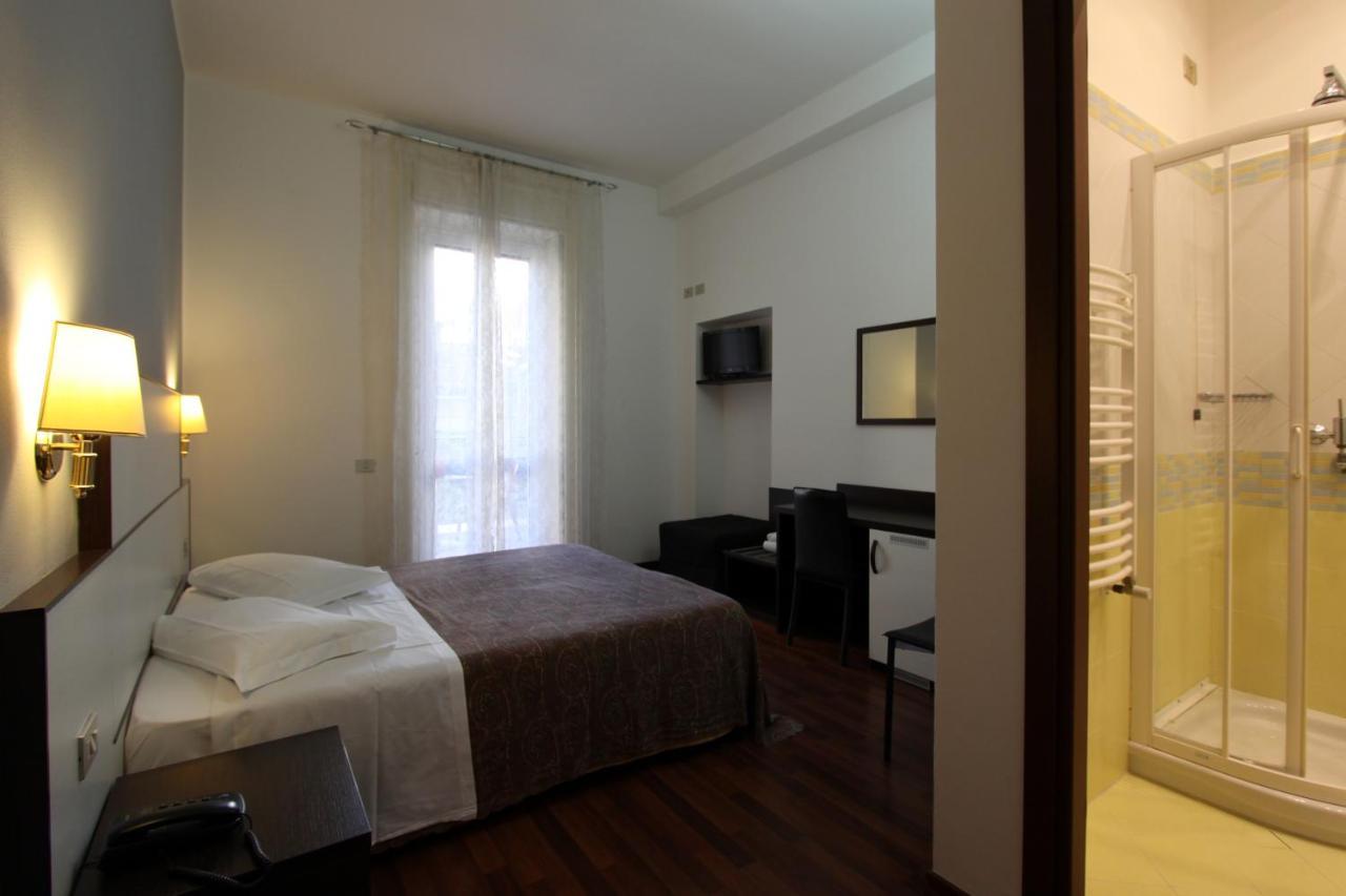 Hotel Lux Durante 2*