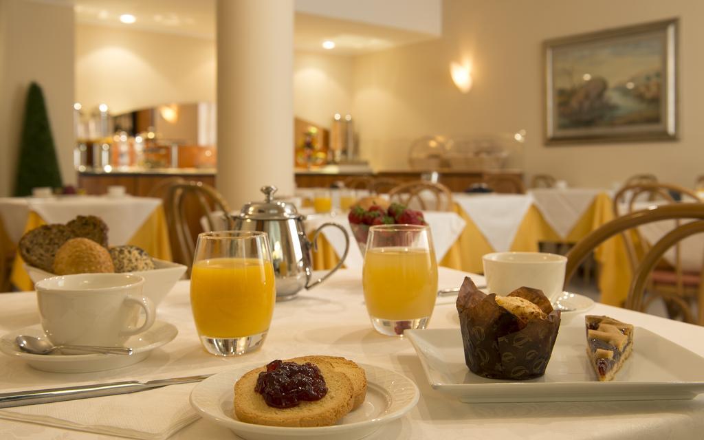 Hotel Fenice Milão