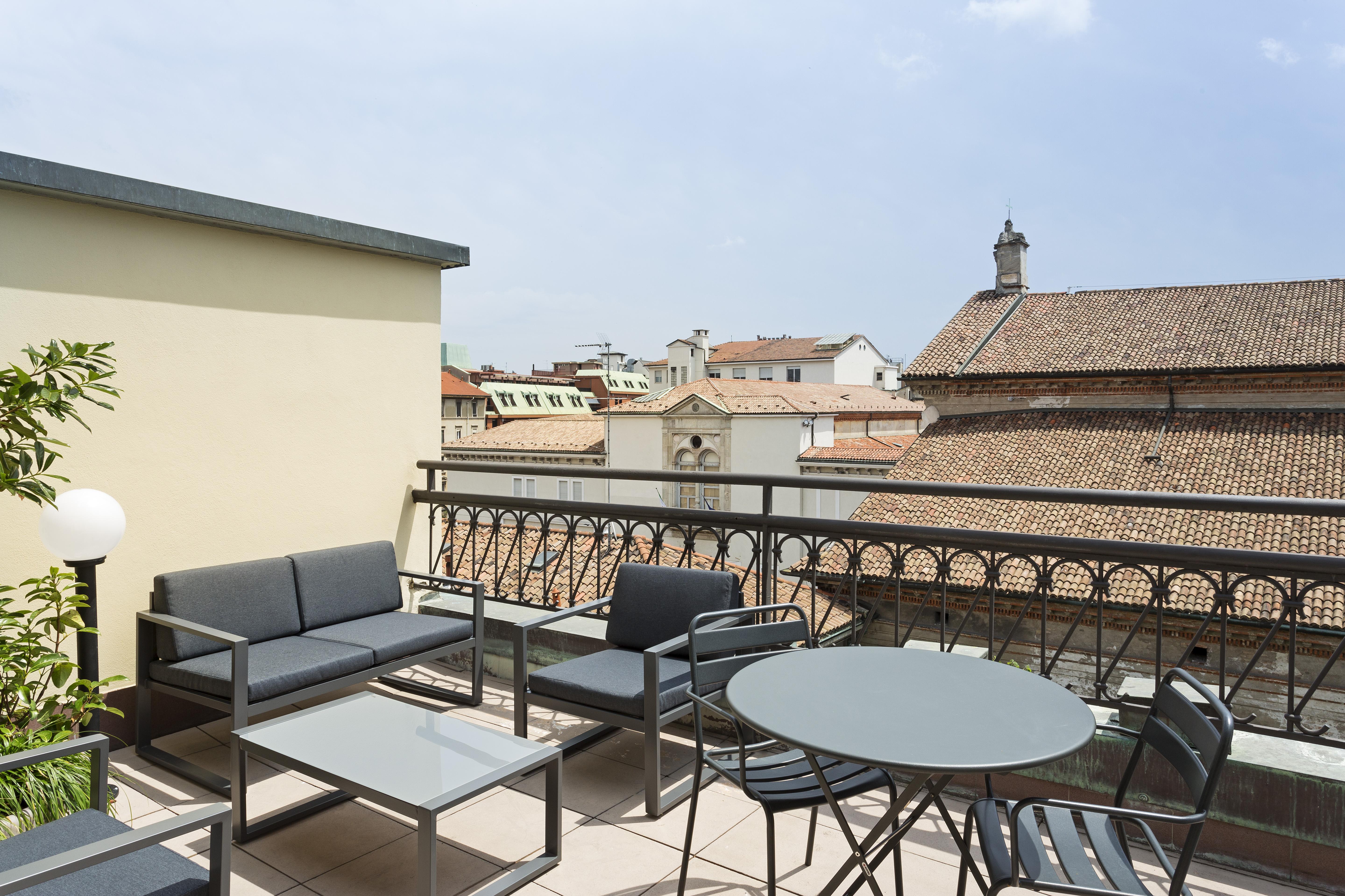 Sant'ambrogio 3*
