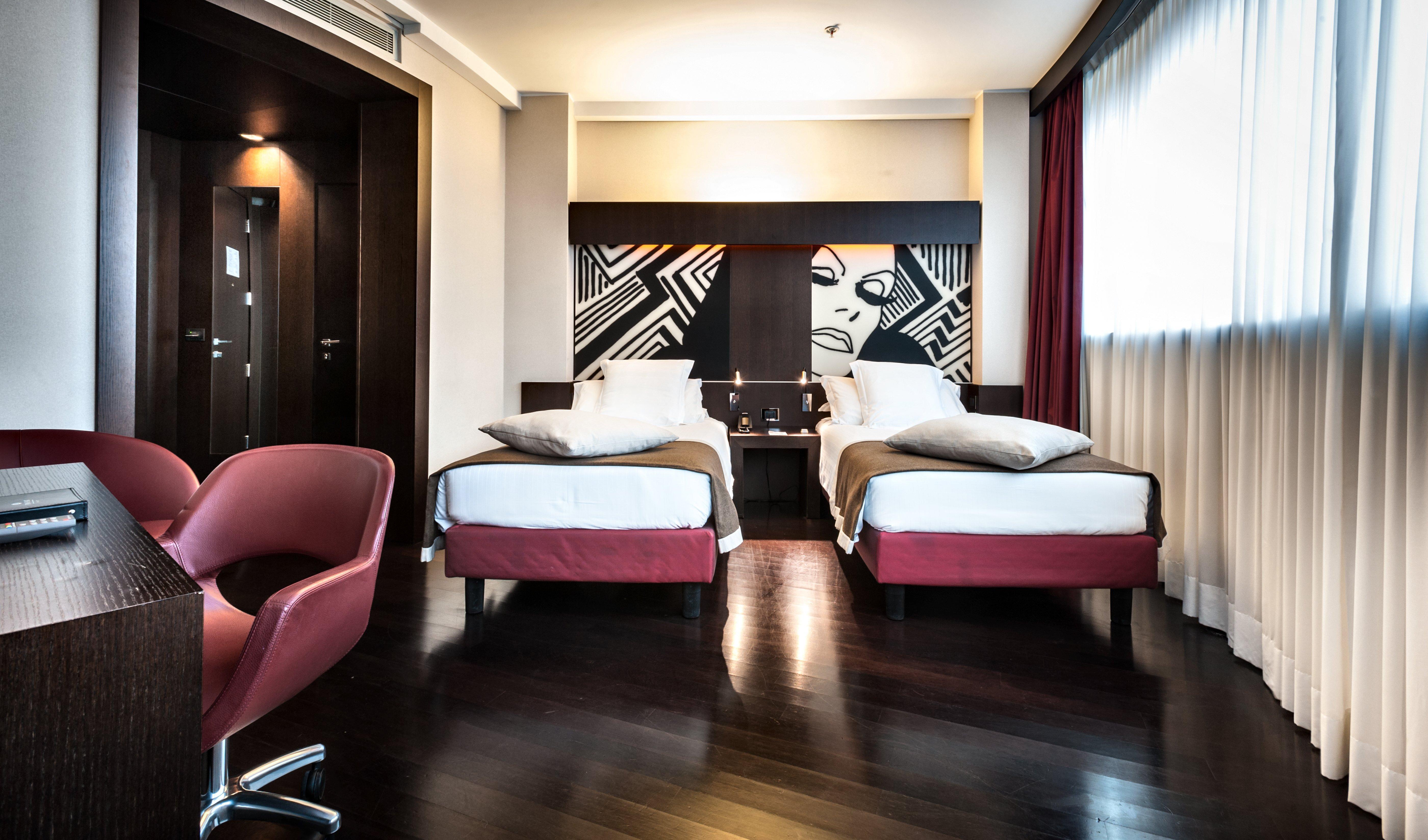 Hotel Crowne Plaza City By Ihg 4*