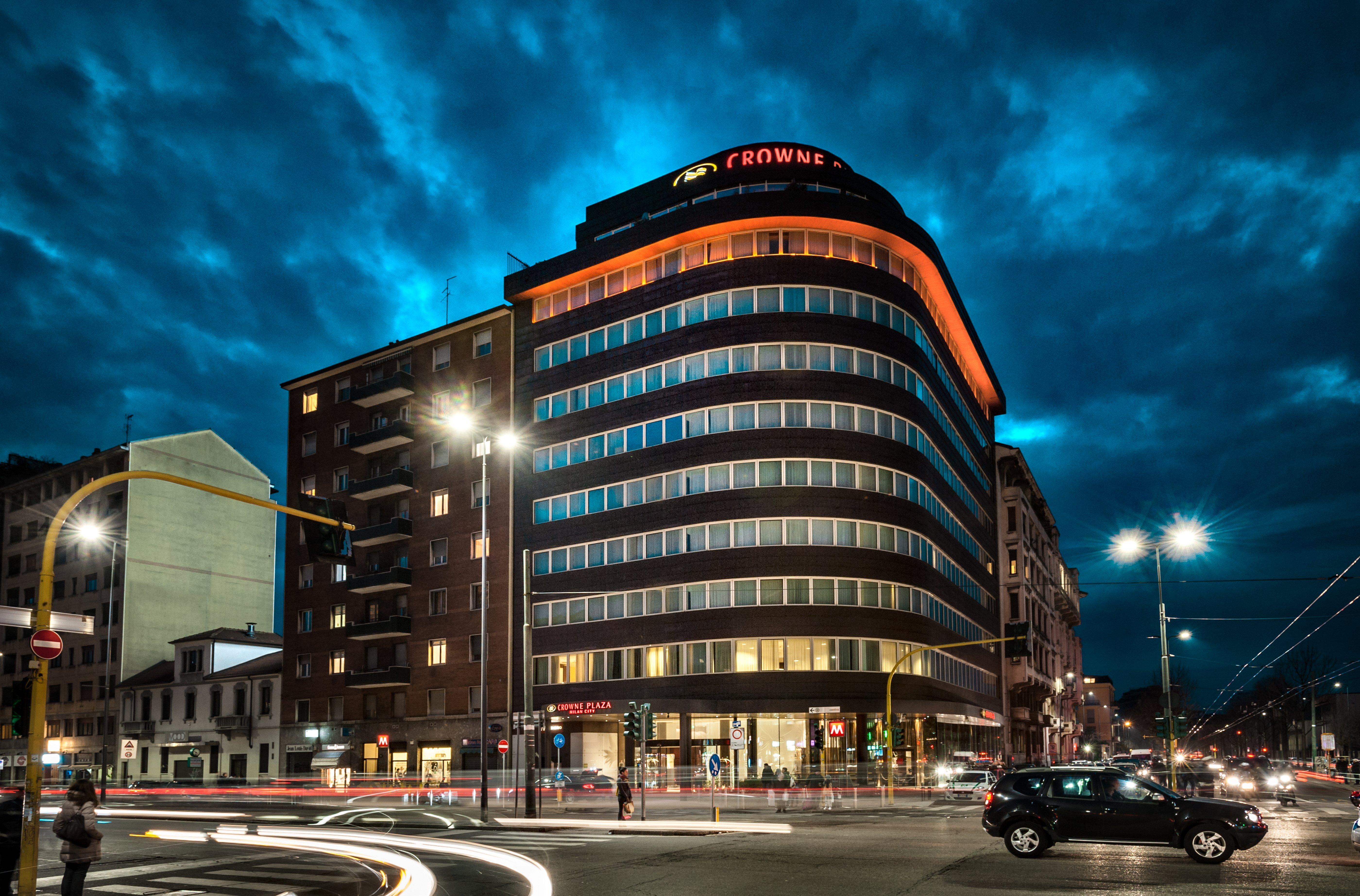 Hotel Crowne Plaza City By Ihg 4*