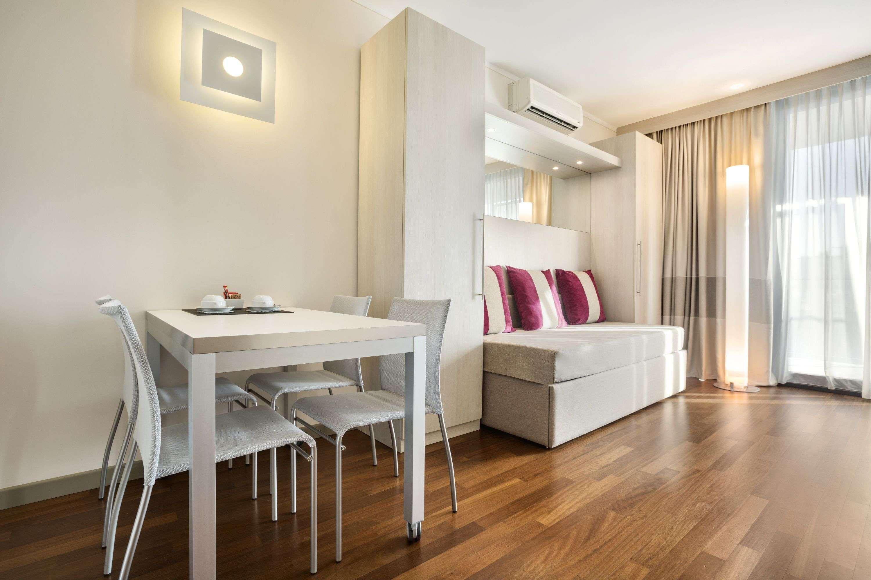 Ramada Plaza By Wyndham Hotel