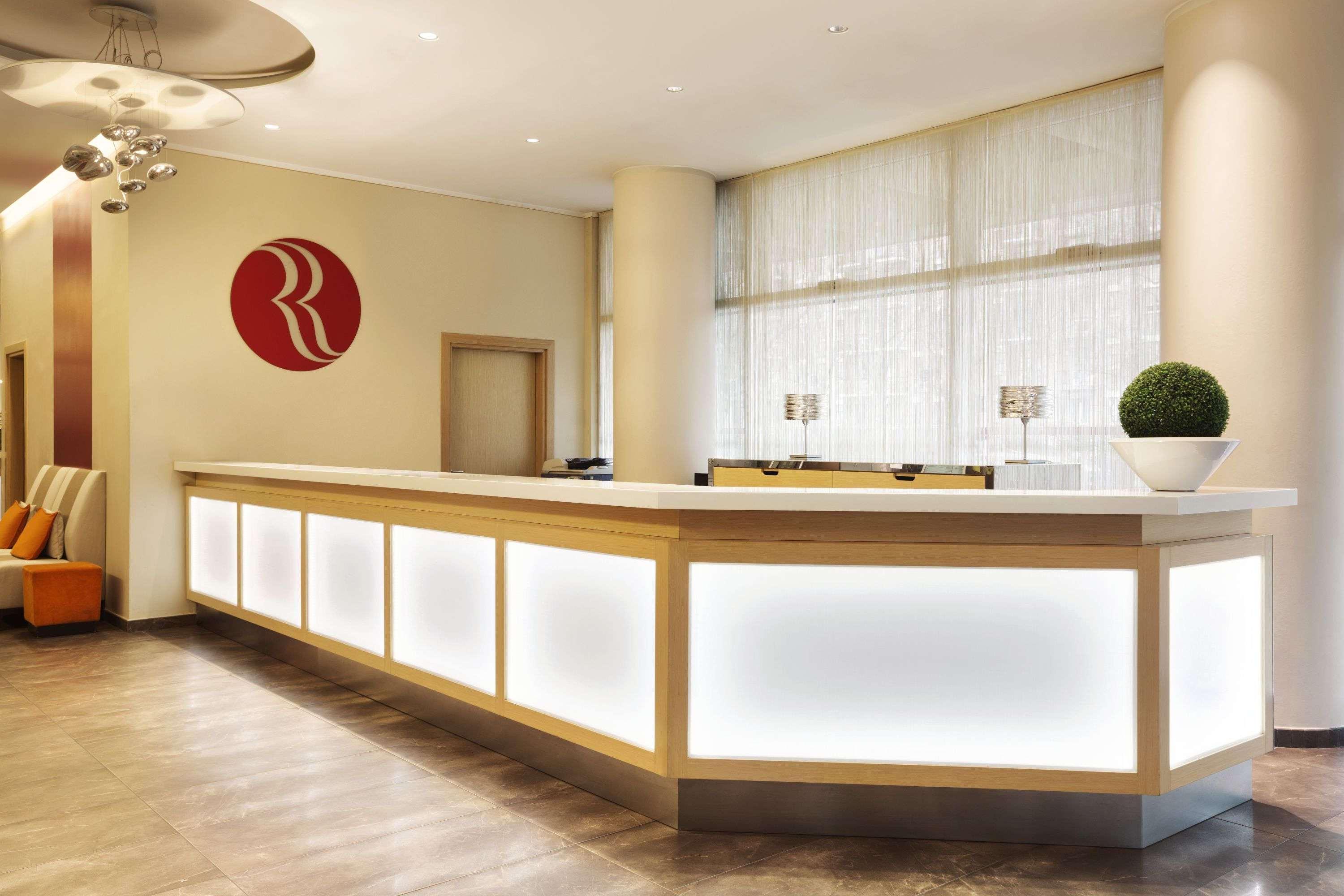 Ramada Plaza By Wyndham Hotel Milão