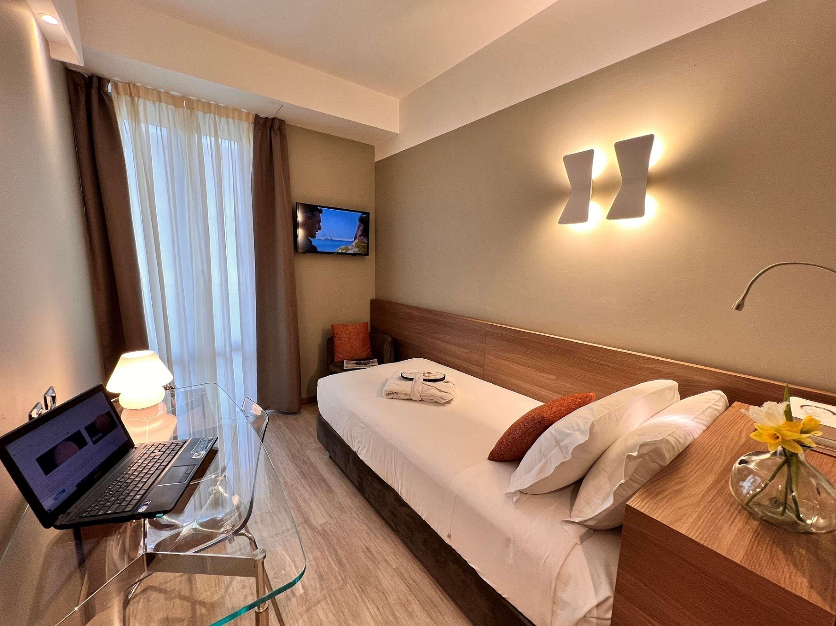 Hotel Best Western City 4*
