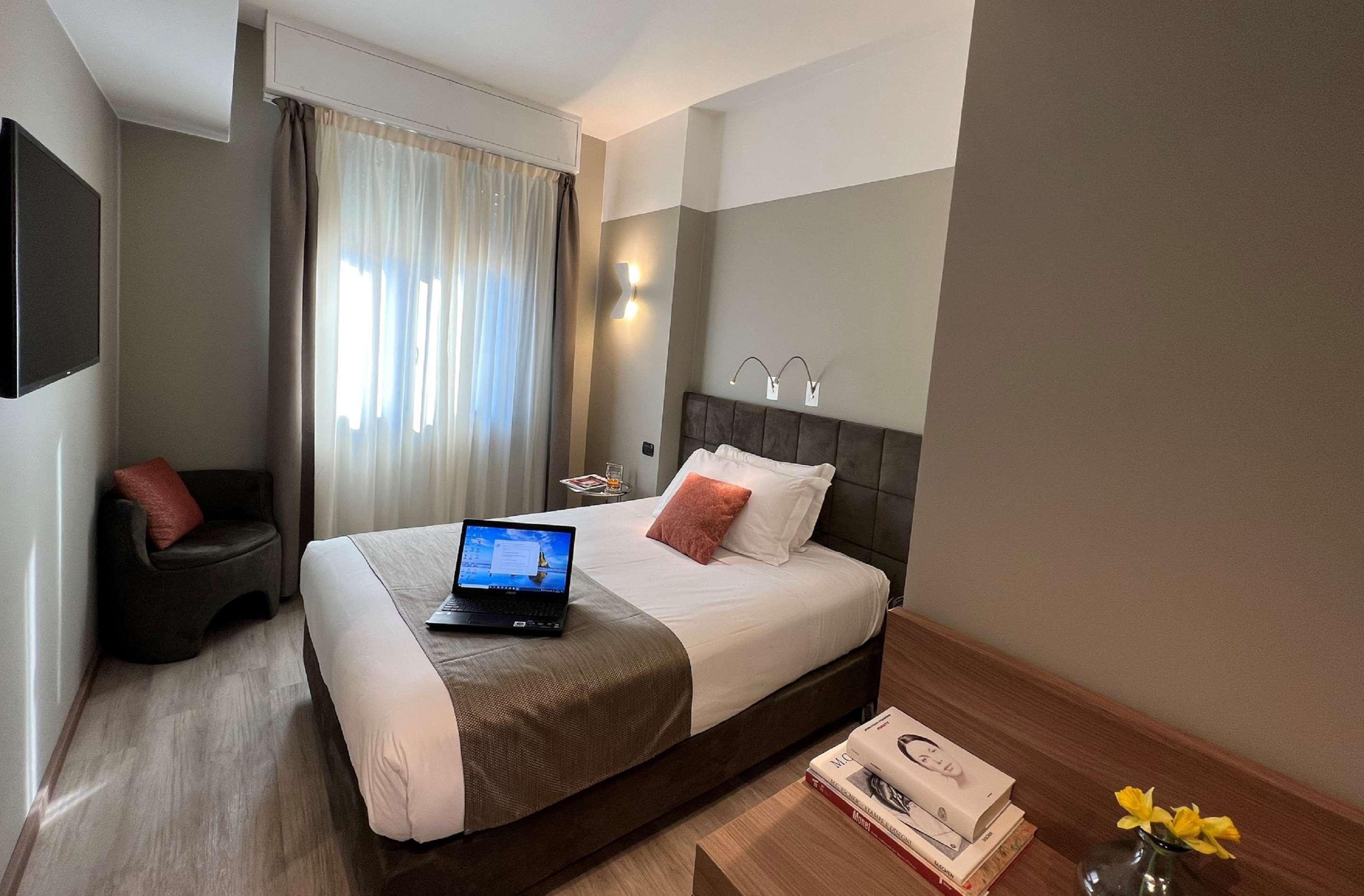 Best Western City 4*