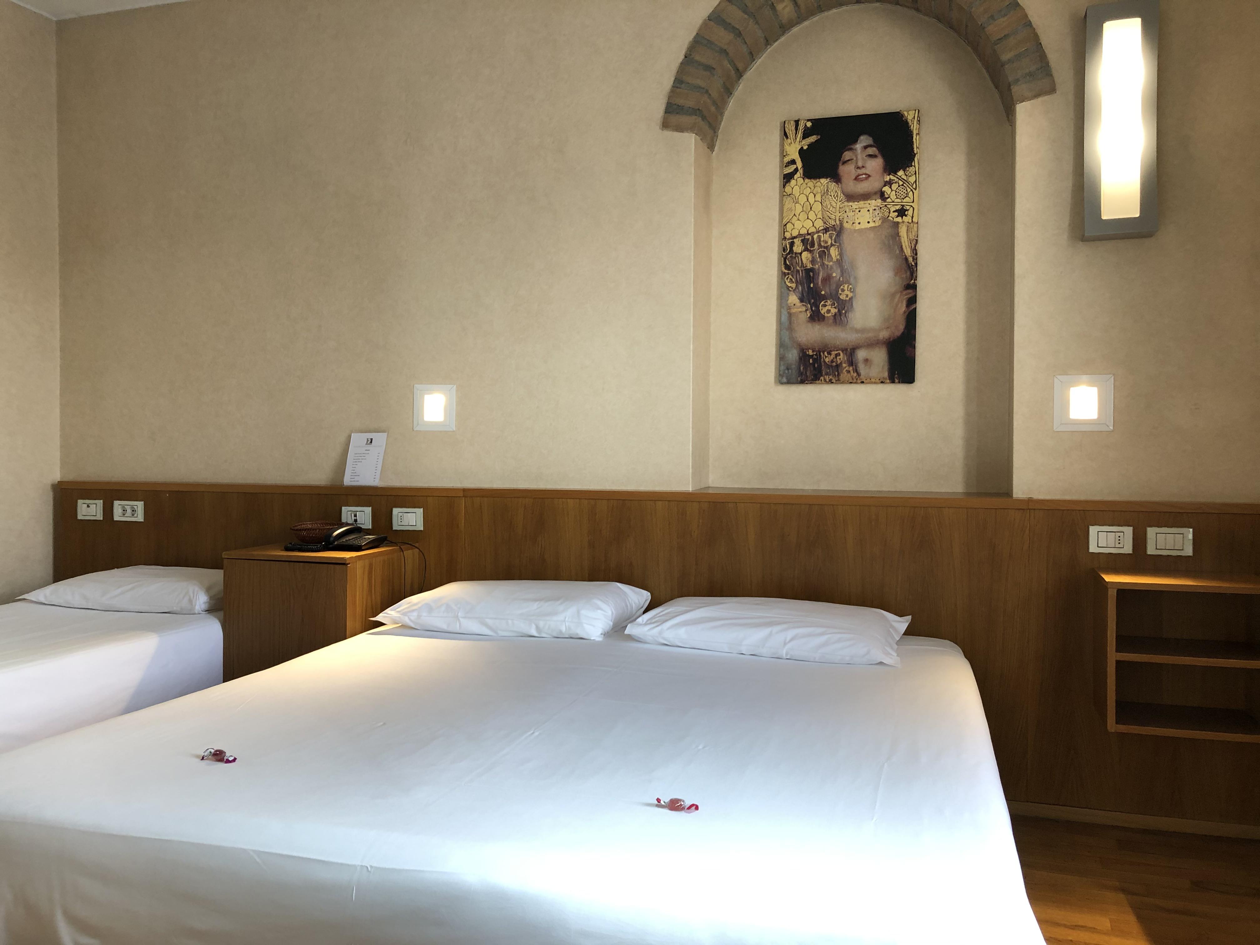 Hotel Eurohotel 3*