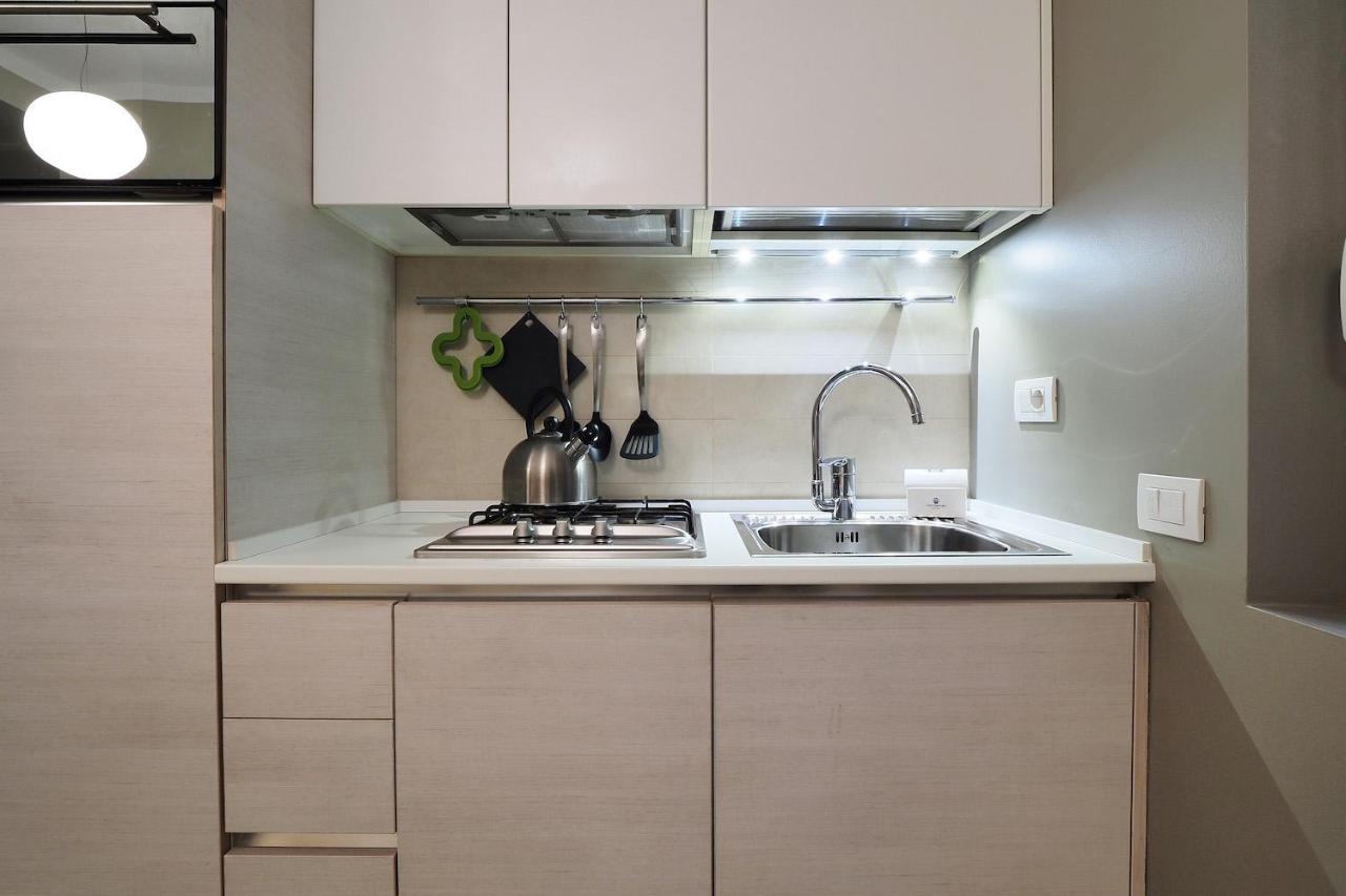 Contempora - Cavallotti 13 - B32 Mailand
