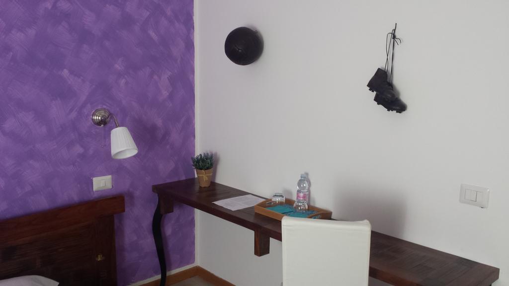 Acomodação com café da manhã  Luci A San Siro 3*