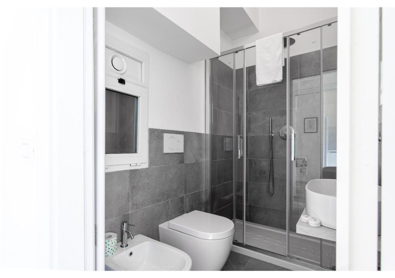 Joivy Sublime Flat With Balcony * Mailand