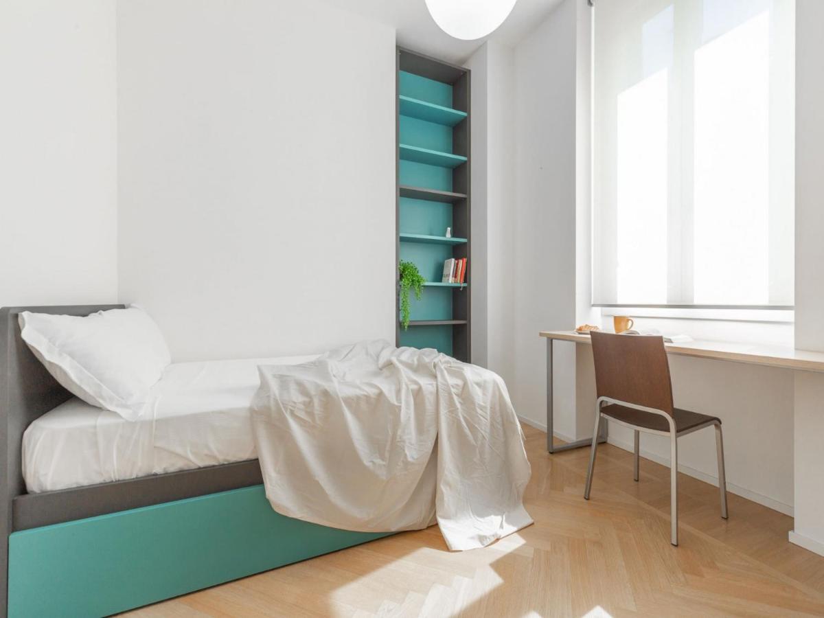 Apartamento The Best Rent - Spacious Three-bedroom With Terrace Milão