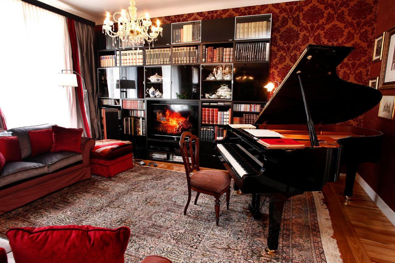 Luxury In Art Nouveau Building Next To Metro Station * Mailand