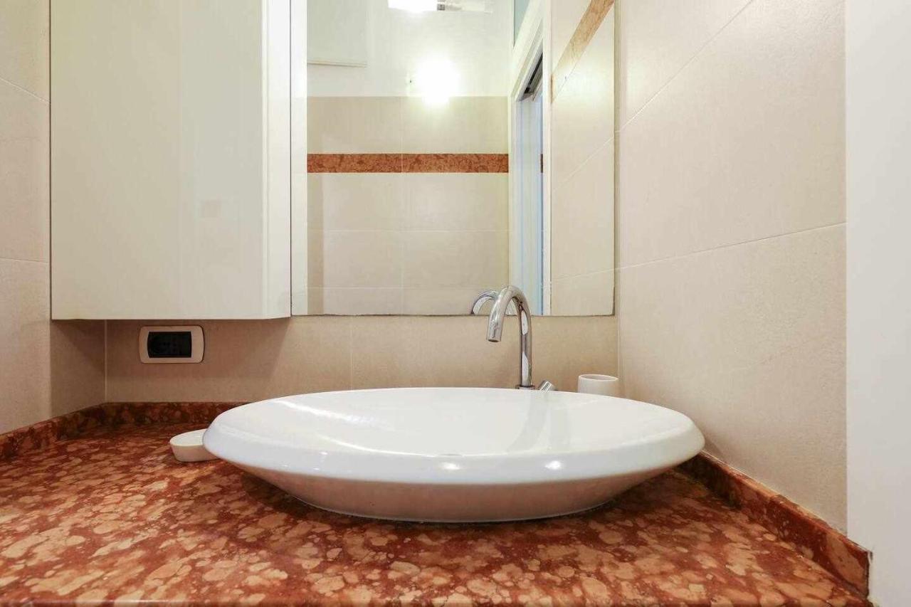 Sv18c Charming Modern Flat S Ambrogio Apartment Mailand