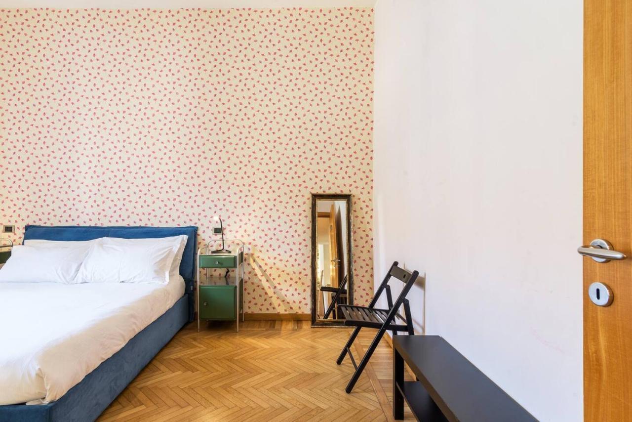 Apartamento Colored And Spacious Flat Close To Navigli By Easylife Milão