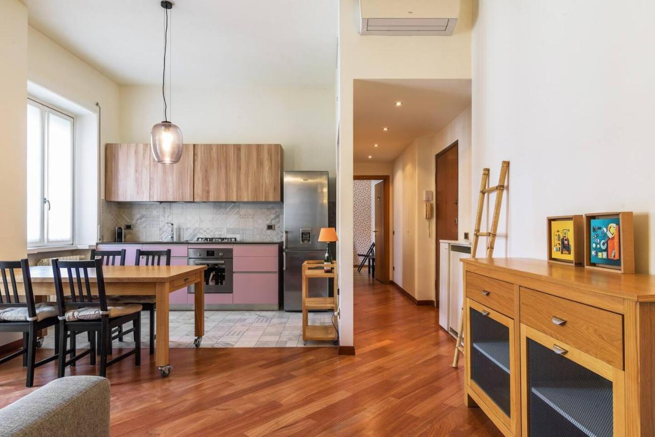 Colored And Spacious Flat Close To Navigli By Easylife *