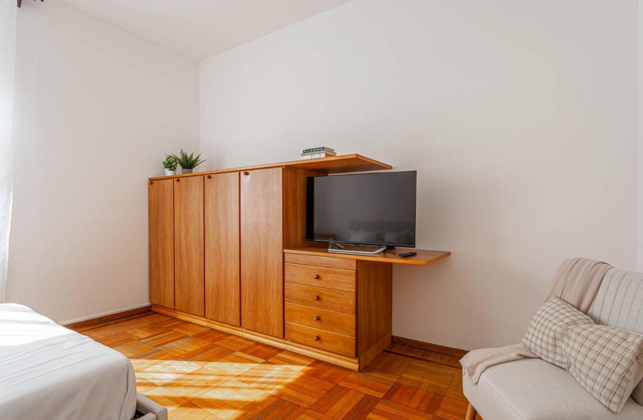 Cozy Cityscape - Quartiere Ortica Apartment *