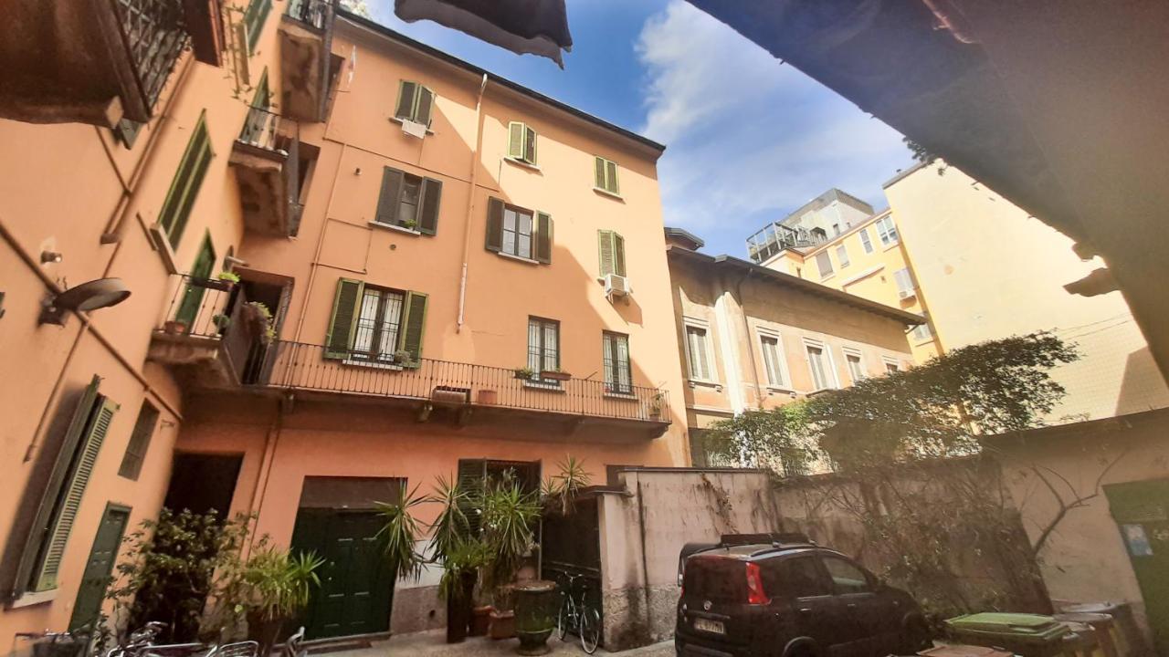 Joivy Light Isola Apartment *