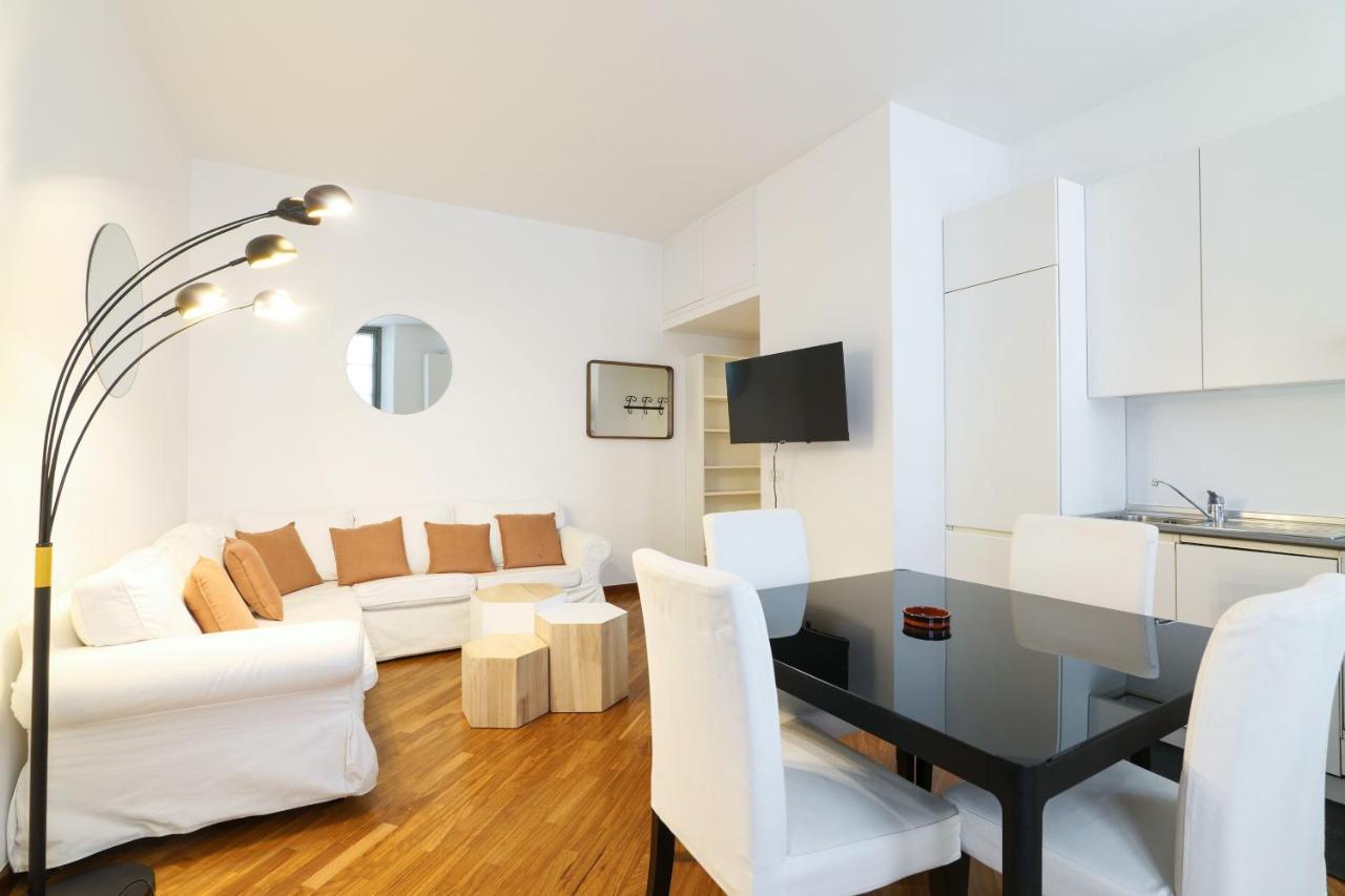 Charming San Babila Apt. Apartment Mailand