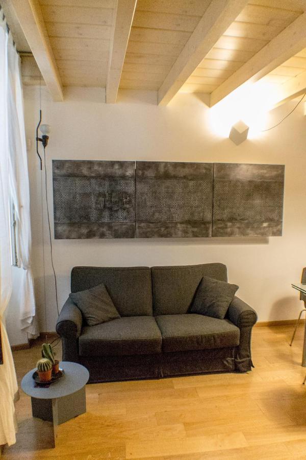 Cozy Navigli Apartment *