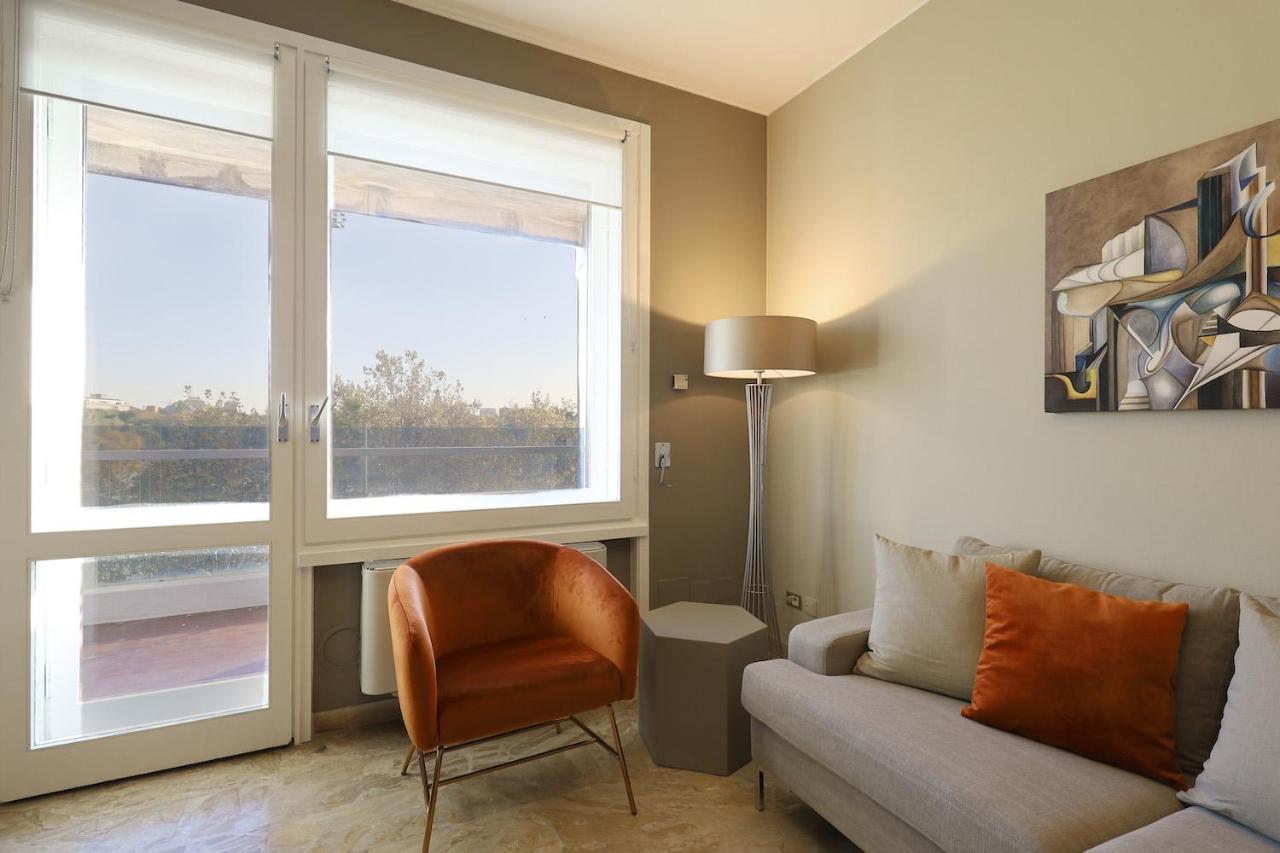 Apartment Contempora - Elvezia 8 - E51 Milan