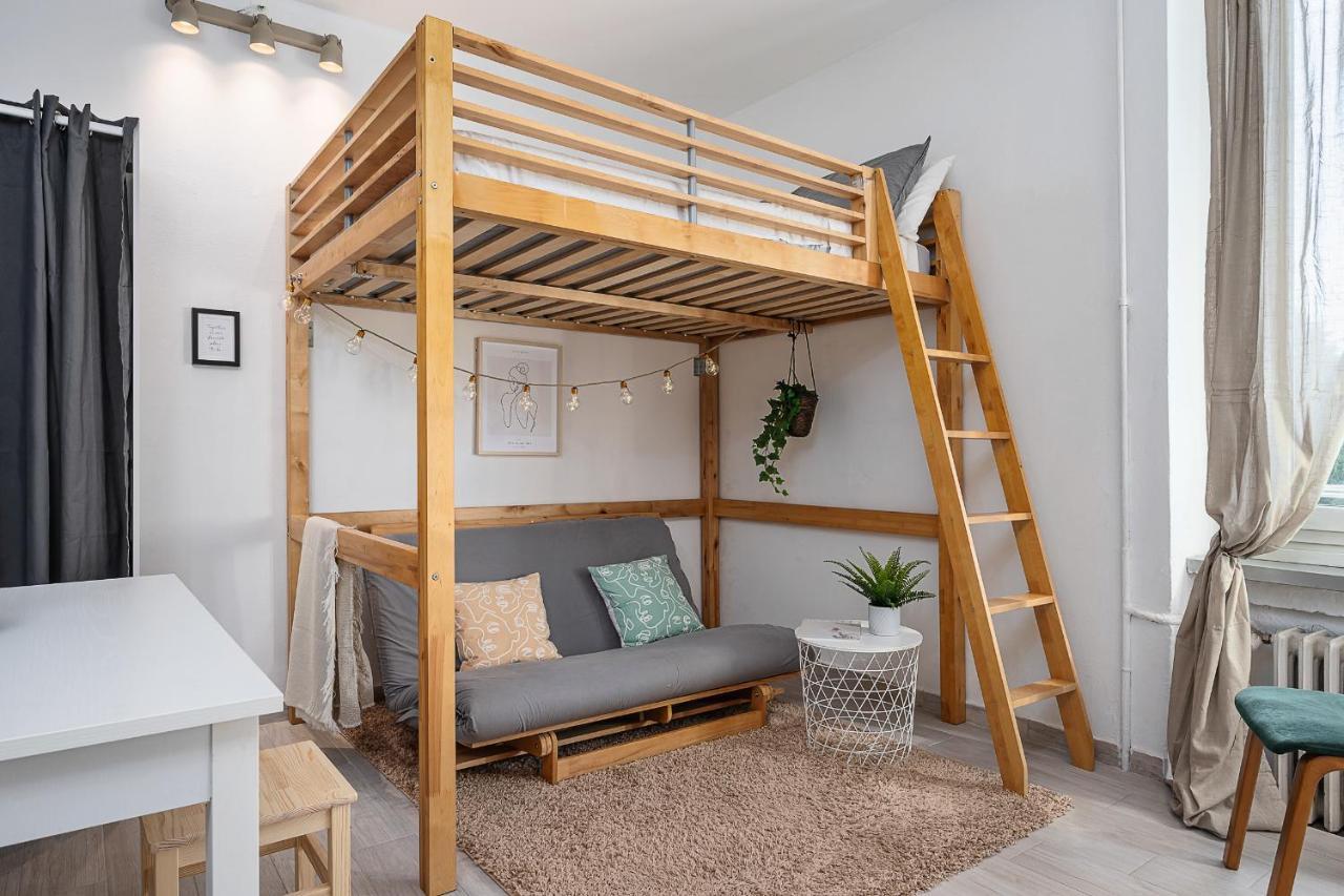 Design In The Heart Of Bicocca Apartment