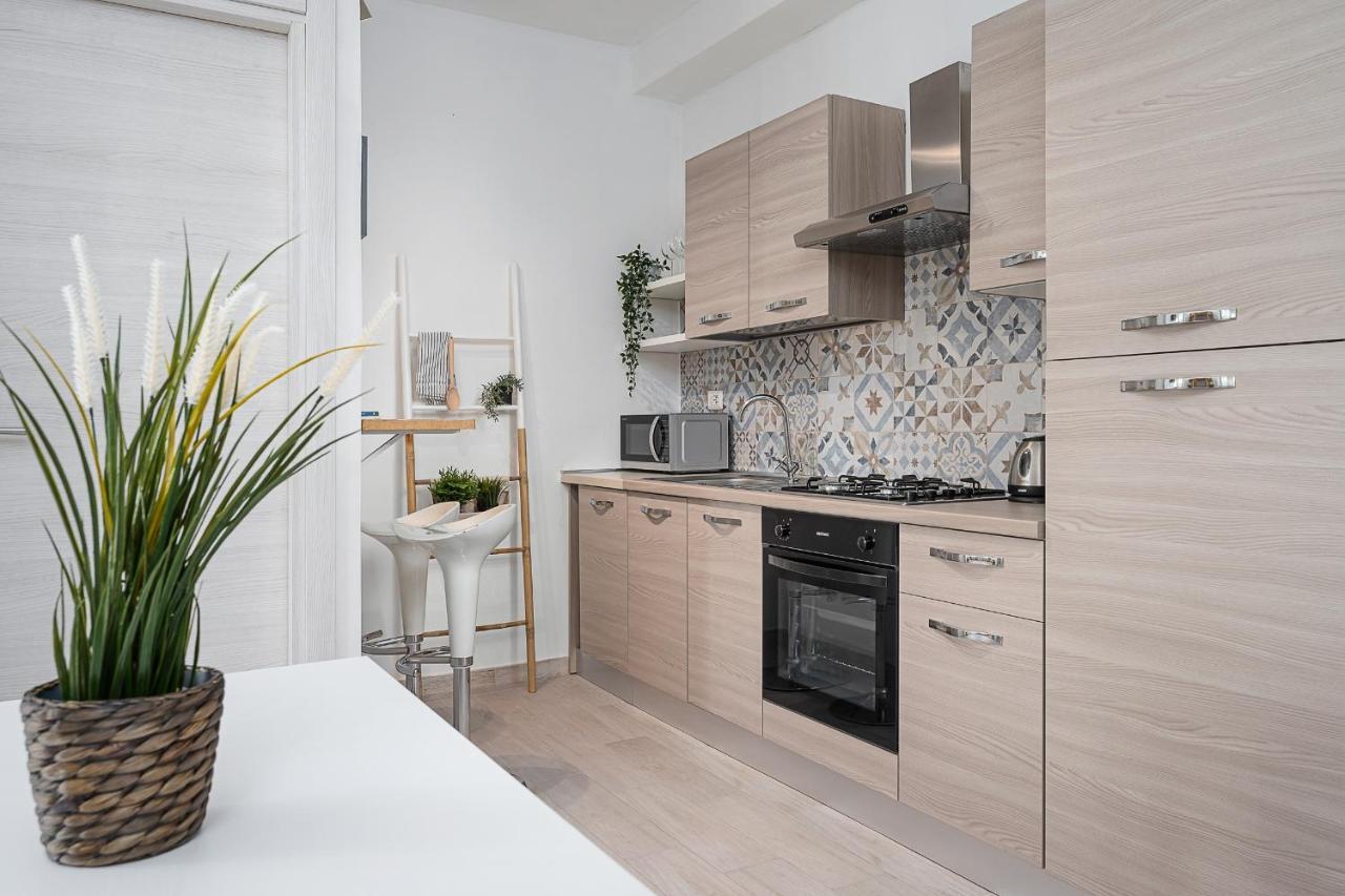 Design In The Heart Of Bicocca Apartment *