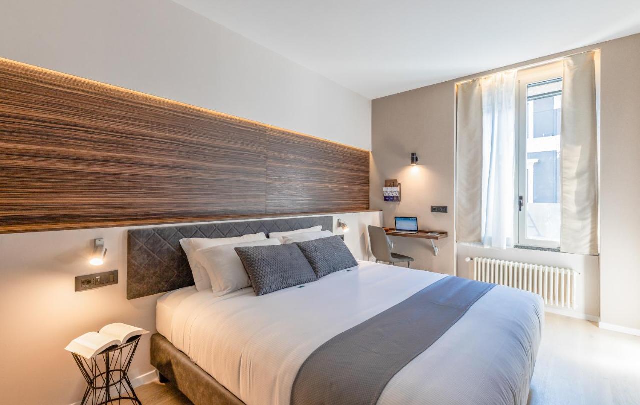 Ah - Duomo Essence Hotel *