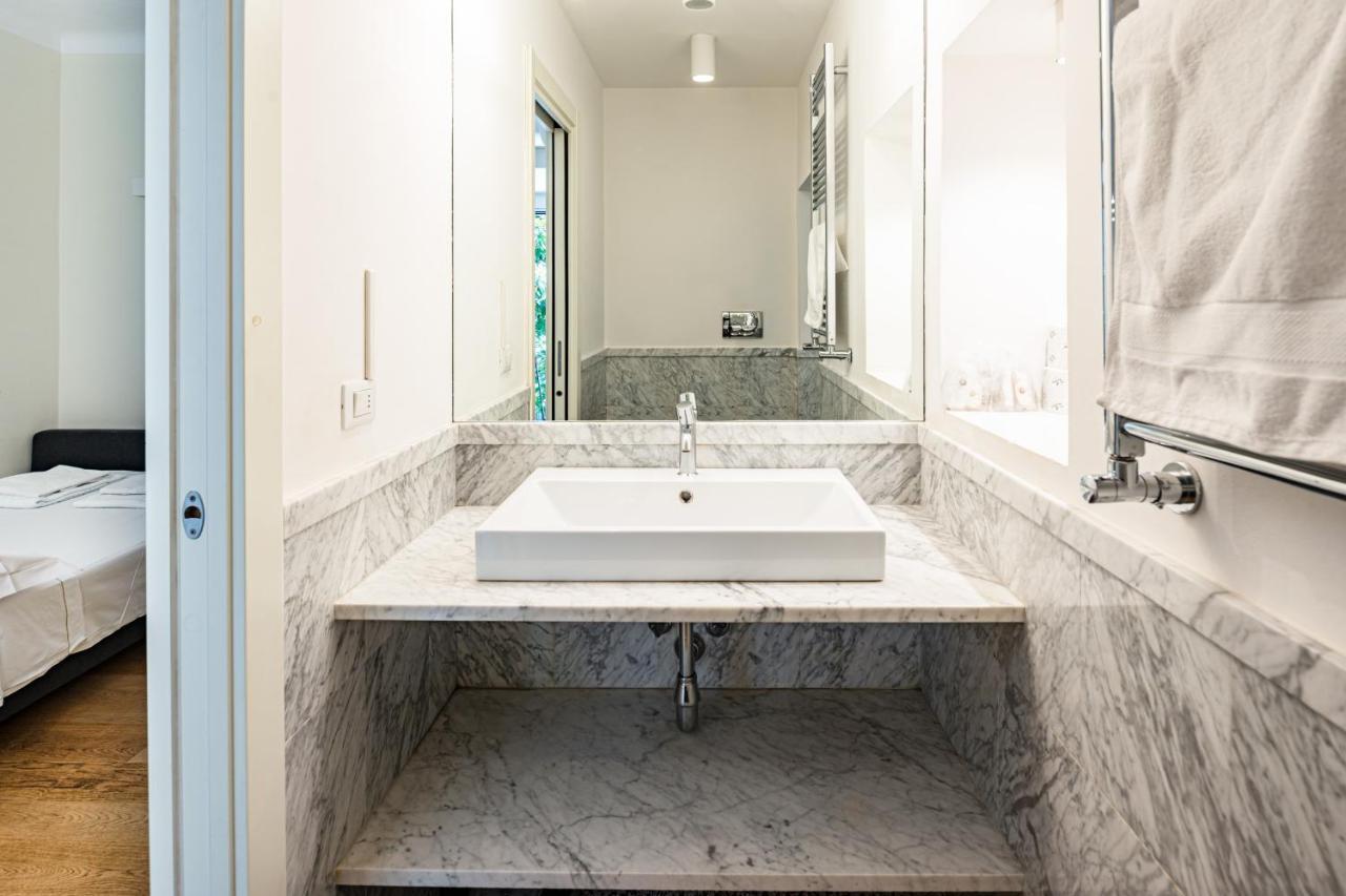 Brera Livings, Charming Flat Near Duomo Apartment *