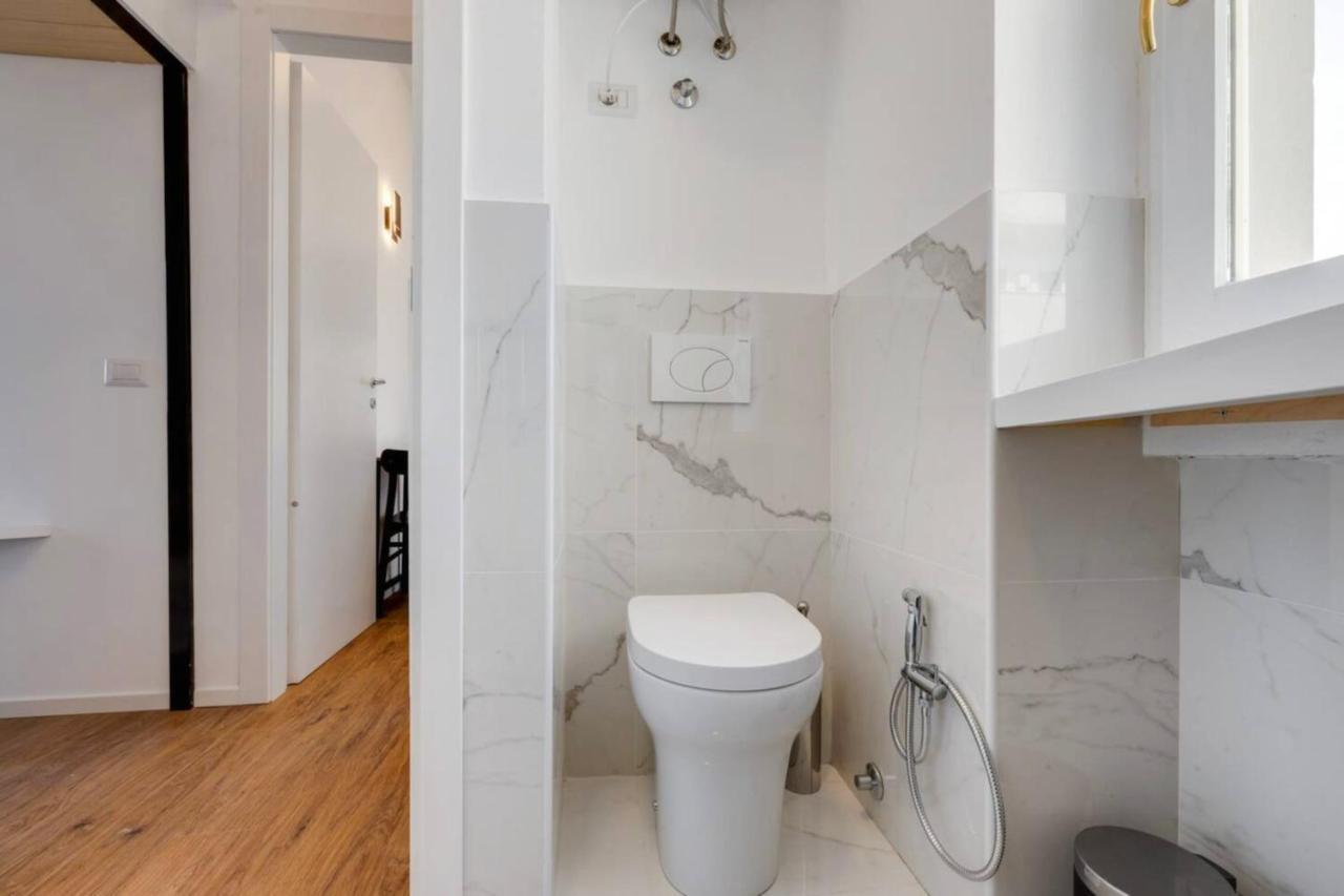 Navigli Loft - Hosted By Sweetstay Apartamento *