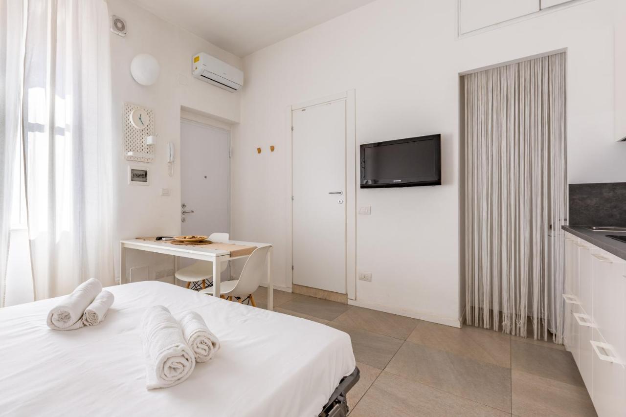 Cosy With Shared Terrace! * Mailand