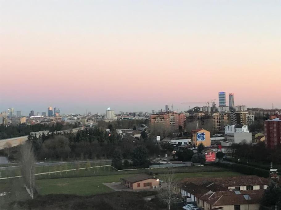 Apartment Skyline Fiera Mailand