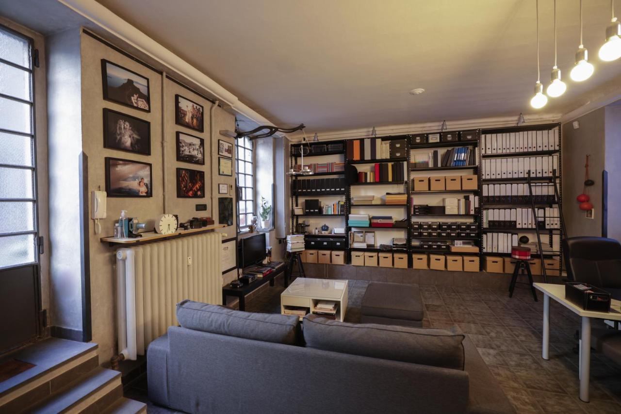 Loft In Stile Industrial - Stazione Apartment *
