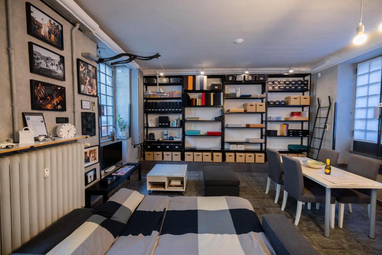 Loft In Stile Industrial - Stazione Apartment