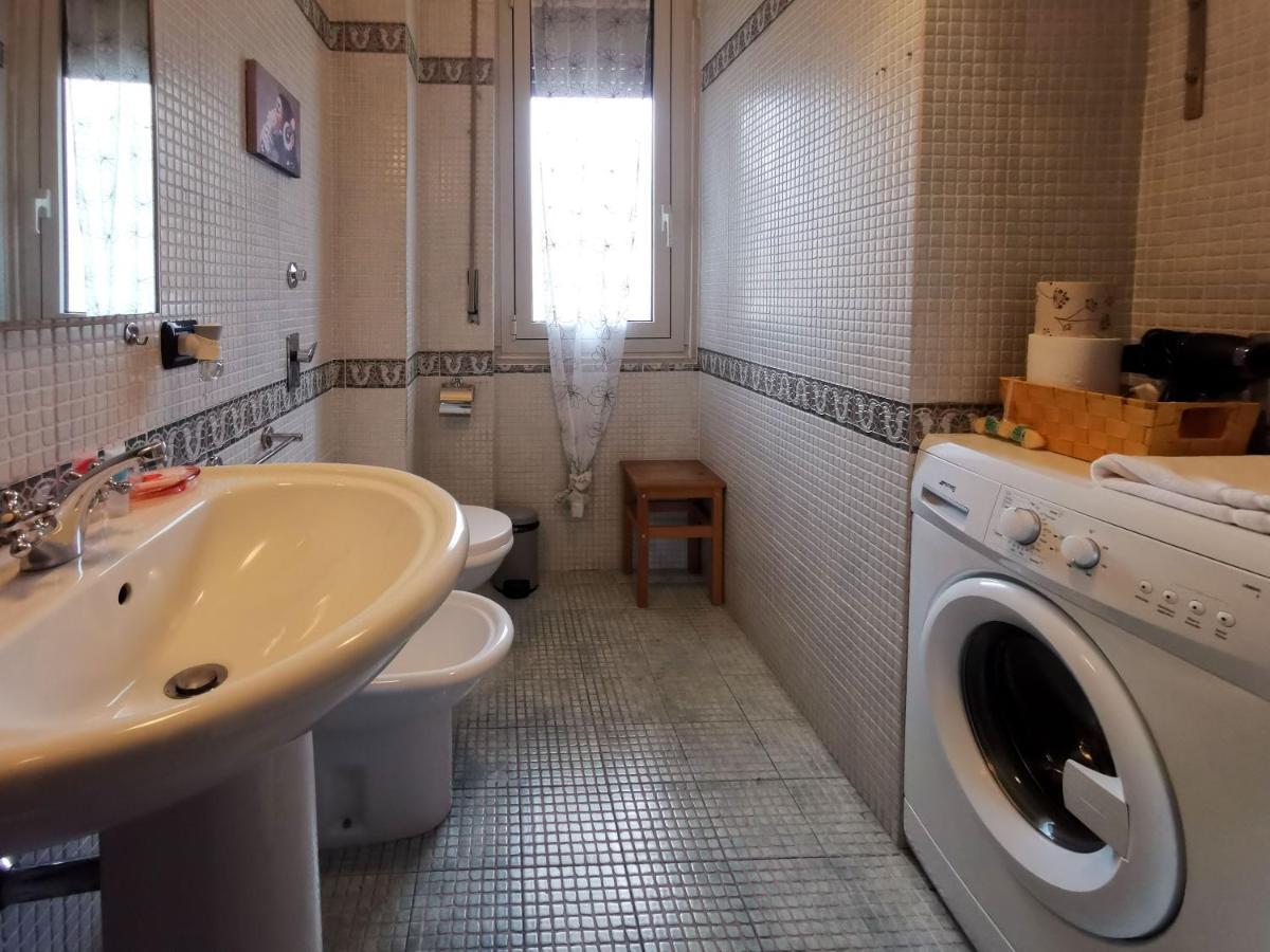 Apartment L'arche Argentina - The Window On The Shopping Street *