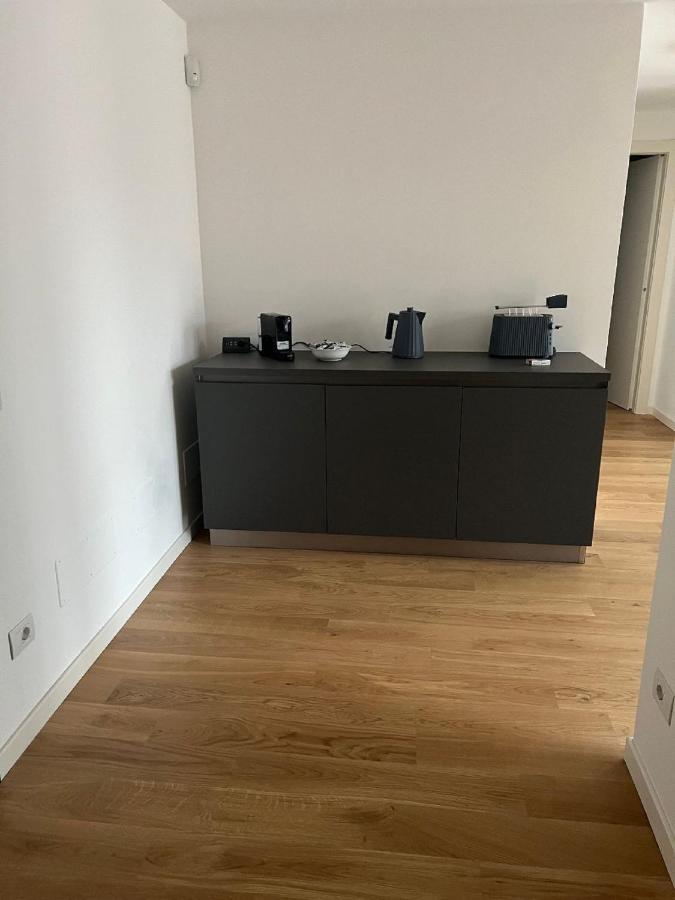 Apartment Number House - Number 9