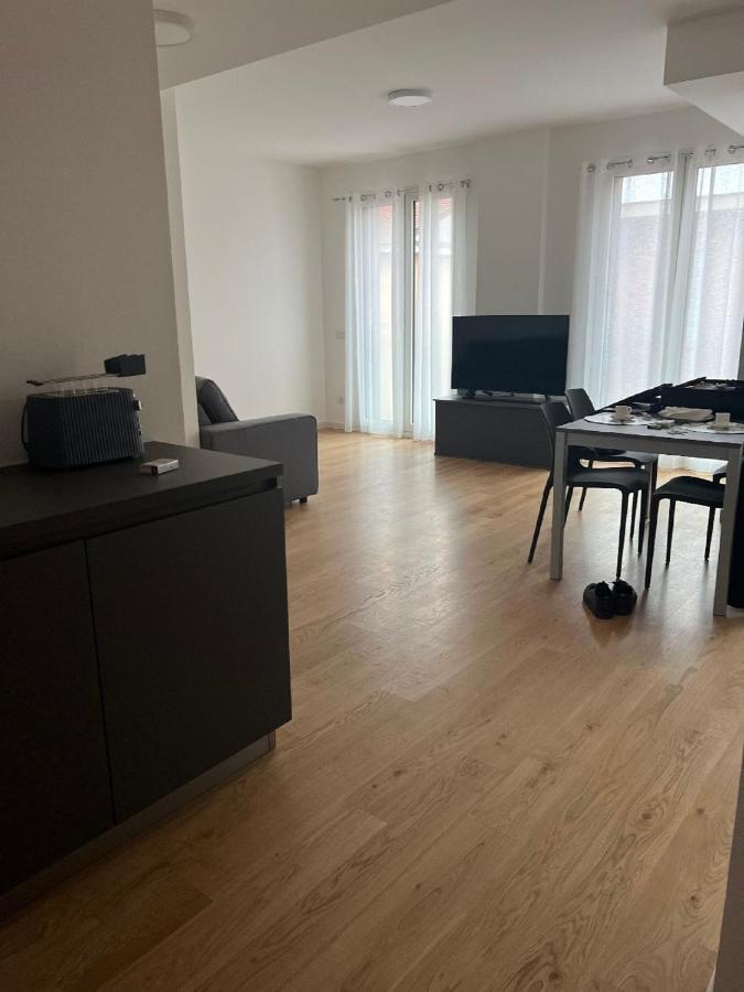 Apartment Number House - Number 9 Milan