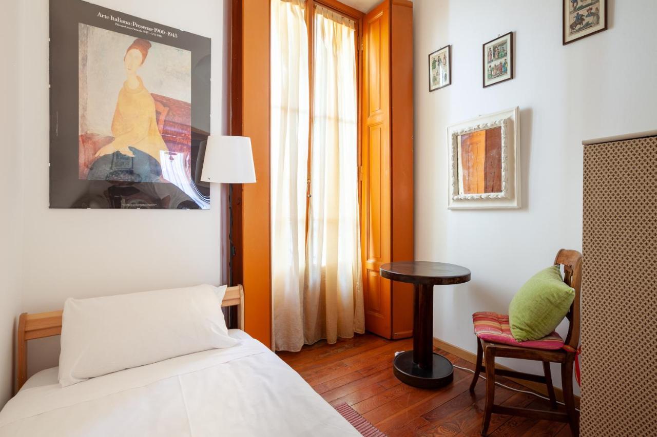 Apartment Bronzetti - Di Charme Centro