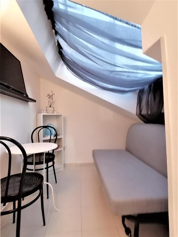 Apartment Mercanti Attic Version *