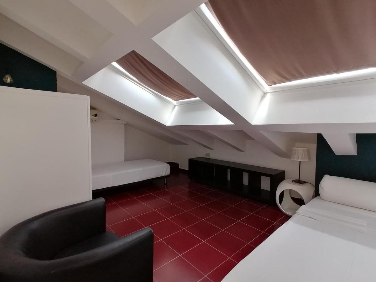 Mercanti Attic Version Apartment *