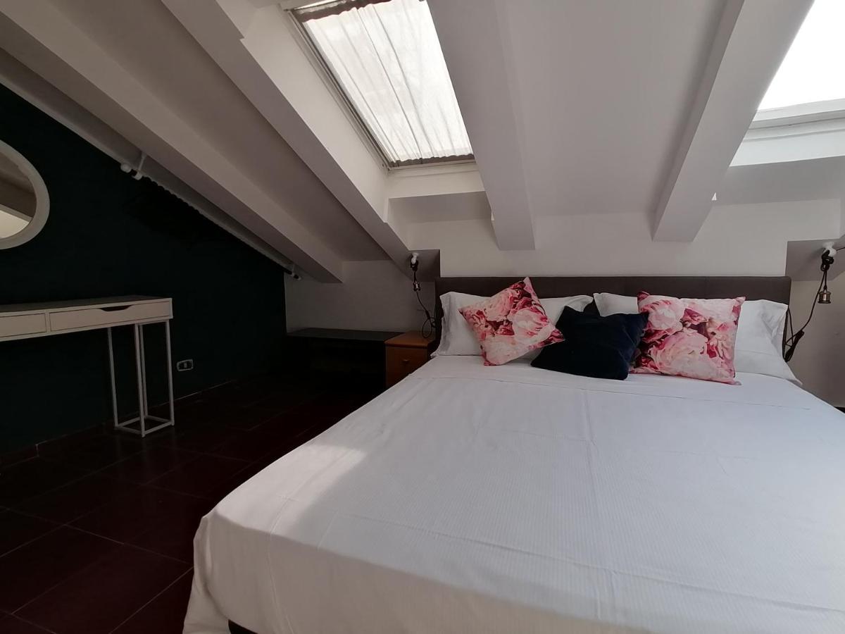 Mercanti Attic Version Apartment *