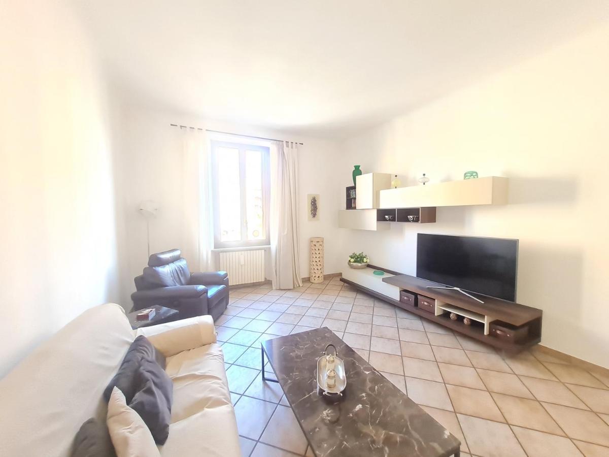 Niguarda - Palanzone Cozy 2broom Apartment